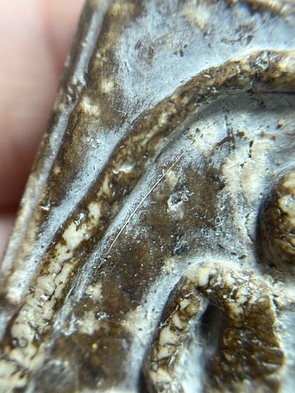 พระสมเด็จวัดระฆังพิมพ์ใหญ่ จุ่มรักน้ำเกลี้ยง  รูปที่ 9