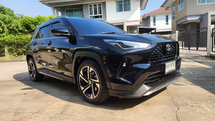 Toyota Yaris Cross 2024 1.5 HEV Premium Luxury Utility-car ไฮบริด ไม่ติดแก๊ส เกียร์อัตโนมัติ ดำ รูปที่ 3