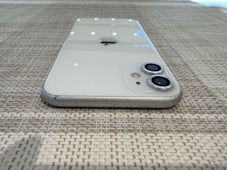 iPhone 11 สีขาว64 ตัวเครื่องมีรอย จอแท้ รูปที่ 5