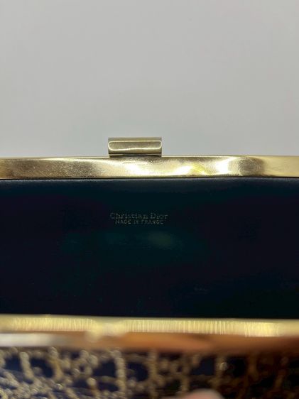 Christian Dior Oblique Frame Clutch ของแท้ 100💯 (ใช้งานน้อยสภาพดีมาก) รูปที่ 9
