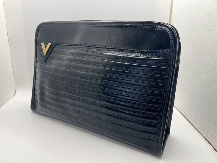 Mario Valentino Monogram Leather Clutch กระเป๋า คลัตช์ ถือ  สีดํา แท้ 100💯 รูปที่ 2