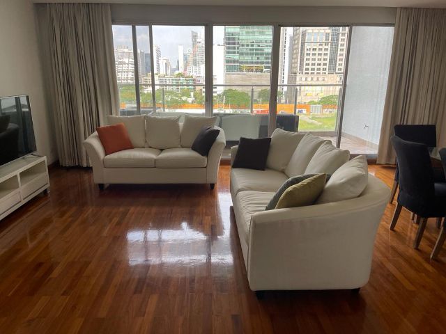 มีบางส่วน THE NEW HOUSE AT SOMKID
Condo for rent next door to Central Chitlom 3 mins to bts 170sqm(Duplex) 2br 2br 63000 thb รูปที่ 2