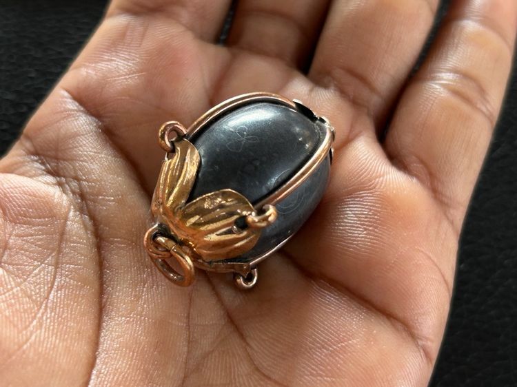 ตะกรุดลูกอมไม่ทราบที่เลี่ยมจับขอบ รูปที่ 14