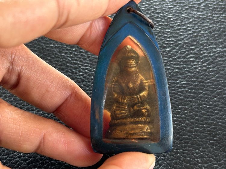 รูปหล่อหนุมานพ่อกวย