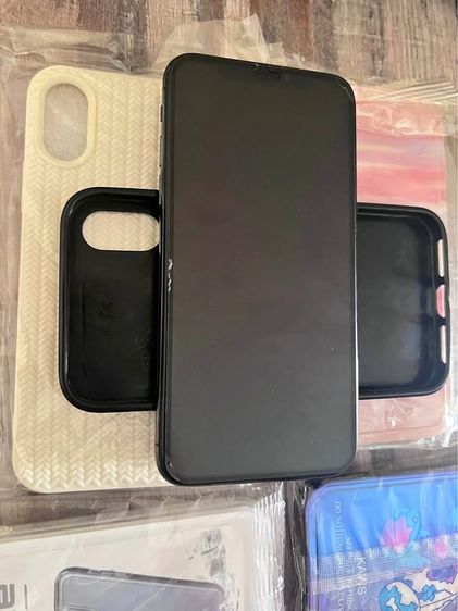 256 GB ขายด่วน IPHONE X 256GB สีดำ ศูนย์ไทย อ่านรายละเอียด