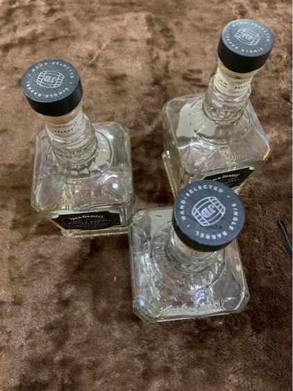 ขวดเปล่าสะสม รูปที่ 2