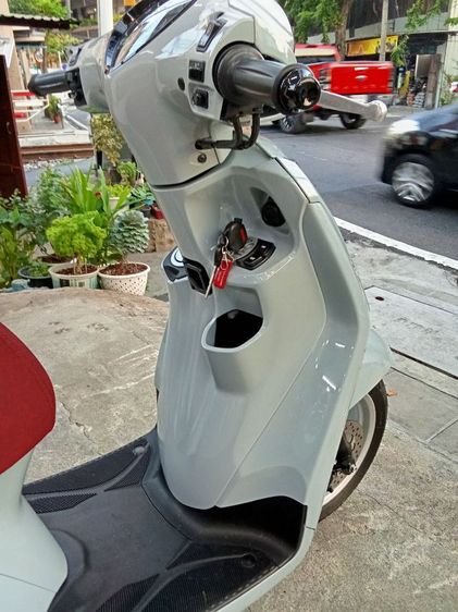 ขายแกรนฟิลาโน่ รถสวย รูปที่ 8