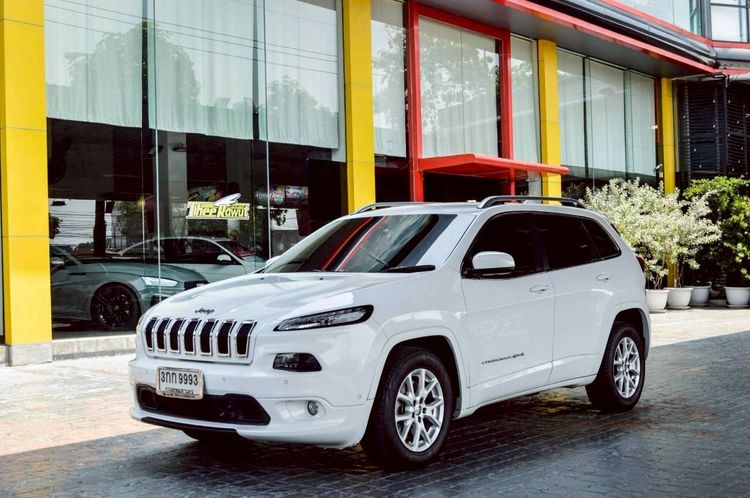 รถ Jeep Cherokee 2.4 Limited 4X4 สี ขาว