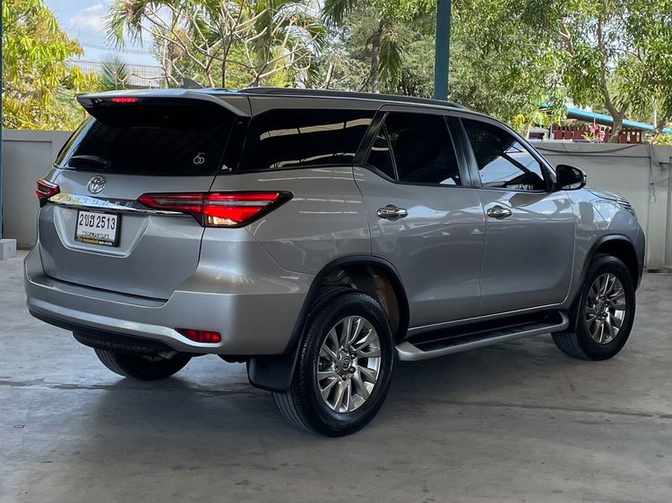 Toyota Fortuner 2022 2.4 G Utility-car ดีเซล ไม่ติดแก๊ส เกียร์อัตโนมัติ เทา รูปที่ 2
