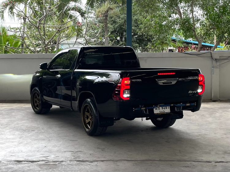 Toyota Hilux Revo 2022 Smart Cab 2.4 Mid Z Edition Pickup ดีเซล ไม่ติดแก๊ส เกียร์ธรรมดา ดำ รูปที่ 4