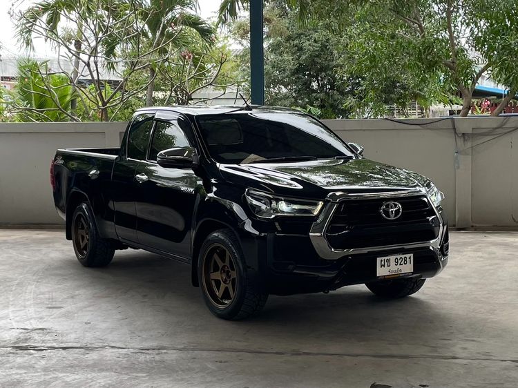 Toyota Hilux Revo 2022 Smart Cab 2.4 Mid Z Edition Pickup ดีเซล ไม่ติดแก๊ส เกียร์ธรรมดา ดำ รูปที่ 3