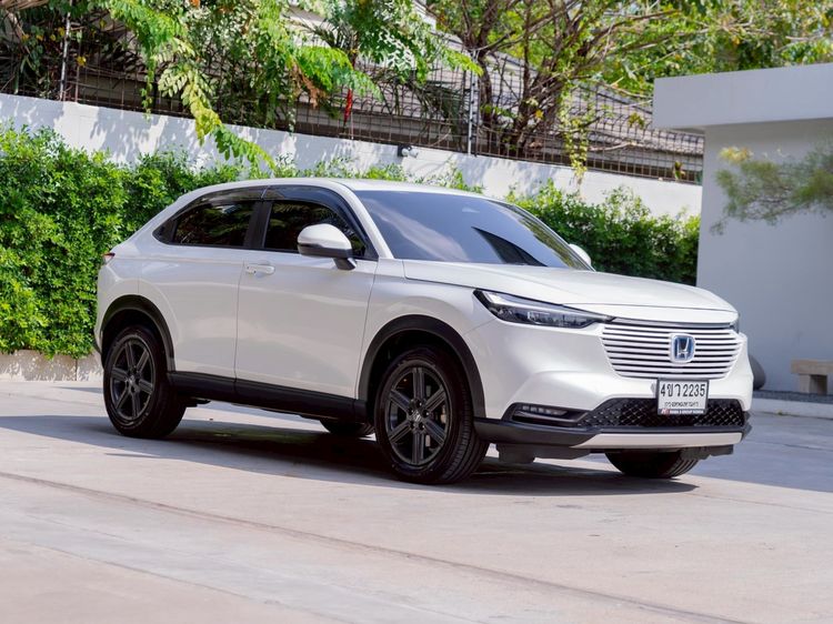รถ Honda HR-V 1.5 EL e:HEV สี ขาว