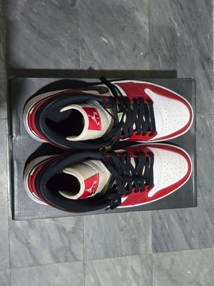 nike air jordan 1 mid chicago รูปที่ 3