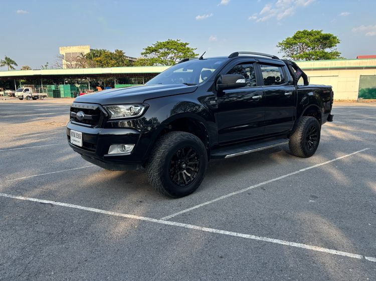 รถ Ford Ranger 2.2 Hi-Rider XLT สี ดำ
