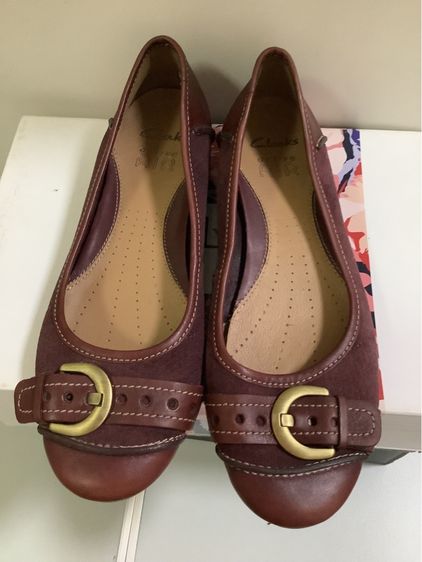 รองเท้า รูปที่ 13