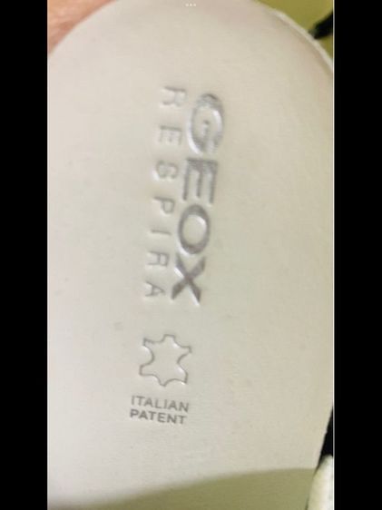 รองเท้า รูปที่ 7