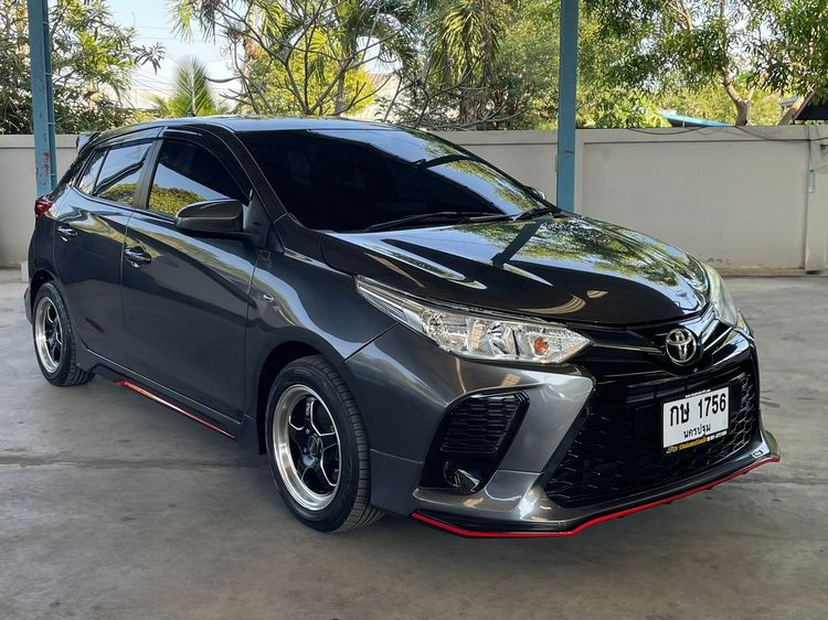 Toyota Yaris 2022 1.2 Entry Sedan เบนซิน ไม่ติดแก๊ส เกียร์อัตโนมัติ เทา รูปที่ 3