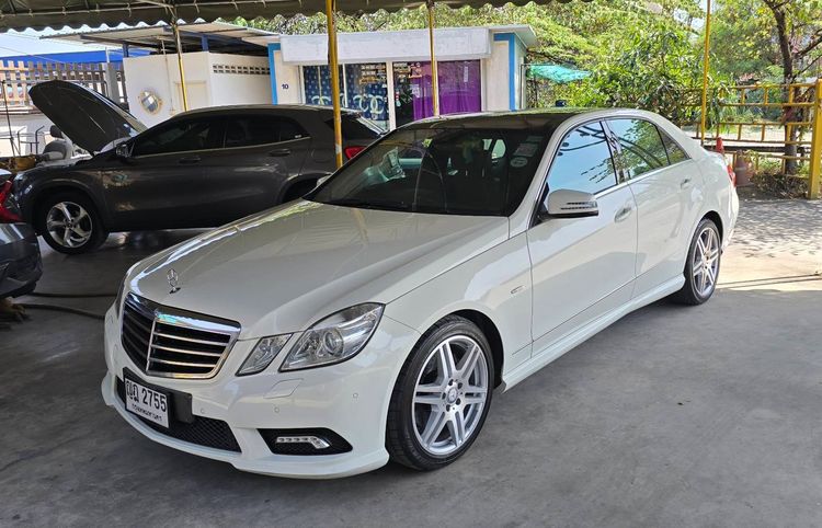 Mercedes-Benz E-Class 2011 E250 AMG Sedan เบนซิน ไม่ติดแก๊ส เกียร์อัตโนมัติ ขาว