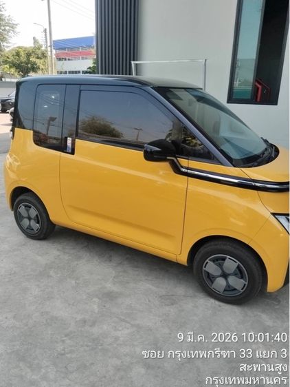 Wuling Air EV 2023 Standard Range Sedan ไฟฟ้า เกียร์อัตโนมัติ เหลือง รูปที่ 4