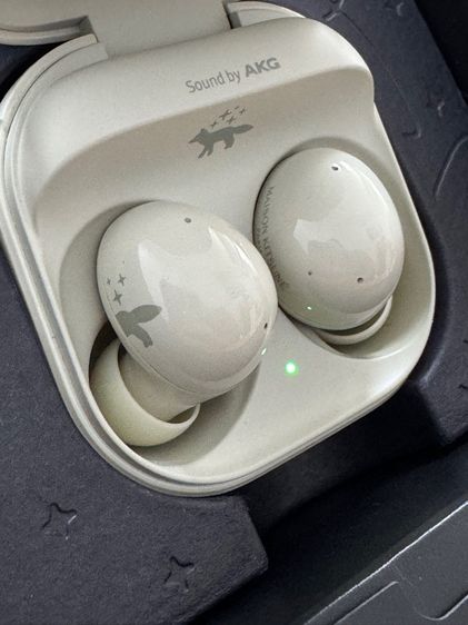 Samsung Galaxy Buds 2 Maison Kitsune Edition  รูปที่ 5