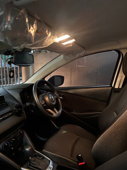 Mazda Mazda 2 2025 1.3 Sedan เบนซิน ไม่ติดแก๊ส เกียร์อัตโนมัติ ขาว รูปที่ 3