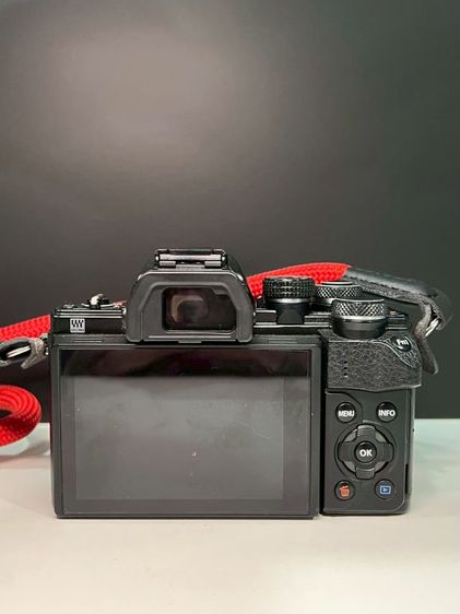 ขายกล้อง olympus mark2 รูปที่ 3