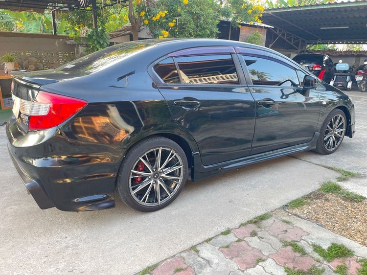 Honda Civic 2012 1.8 E i-VTEC Sedan เบนซิน เกียร์อัตโนมัติ ดำ รูปที่ 2