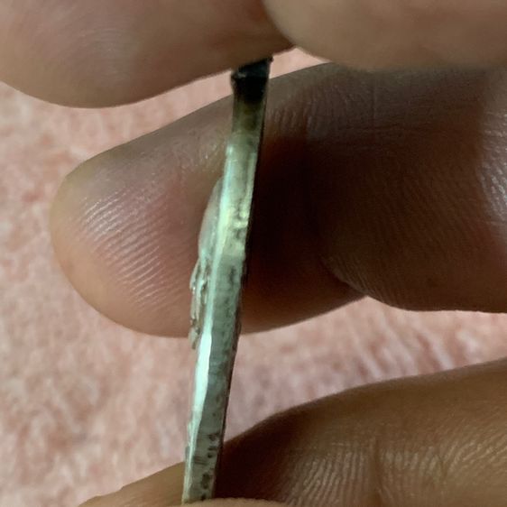 หลวงพ่อแดง เนื้อเงิน รูปที่ 18