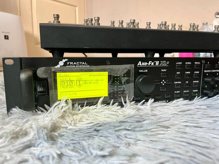 Fractal AXE FX II XL+ + MFC-101 mkiii รูปที่ 2