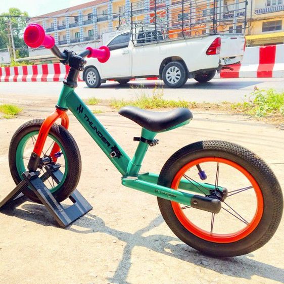 รถขาไถพร้อมเล่นมือ2