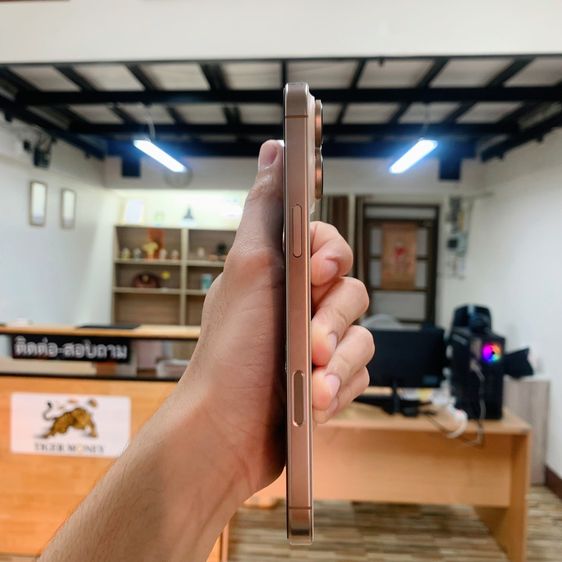 iPhone 16 Pro Max 256 GB รูปที่ 6