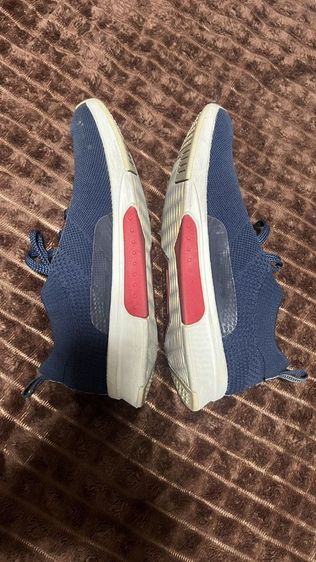 skecher size us10  รูปที่ 3