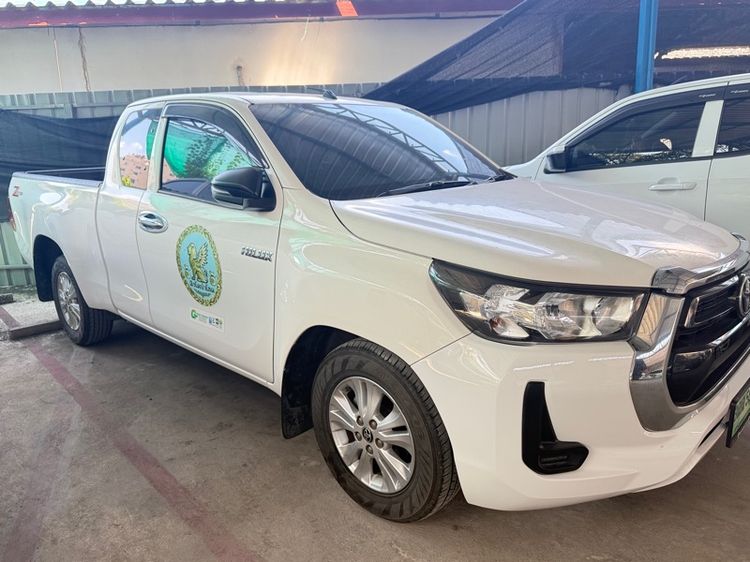 Toyota Hilux Revo 2022 2.4 Z Edition Entry Pickup ดีเซล เกียร์อัตโนมัติ ขาว รูปที่ 2