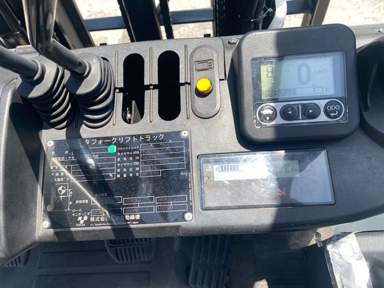 รถฟอร์คลิฟท์ TOYOTA รุ่น 02-8FG20 ยก 2ตัน  ยกสูง 5.5เมตร ใช้แก๊ส LPG รูปที่ 12
