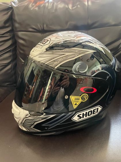 หมวกกันน็อค Shoei หมวกกันน็อก