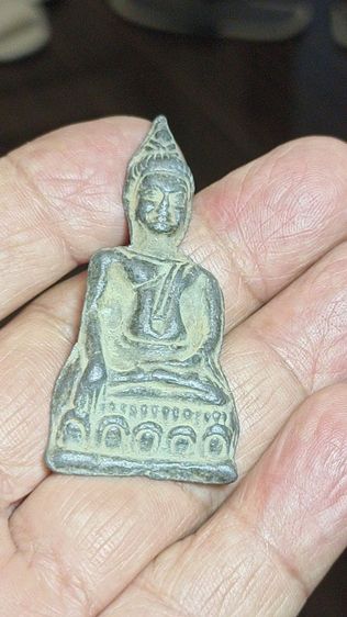 พระชินตะกั่วหูยานแถมพ่อเคลือบ