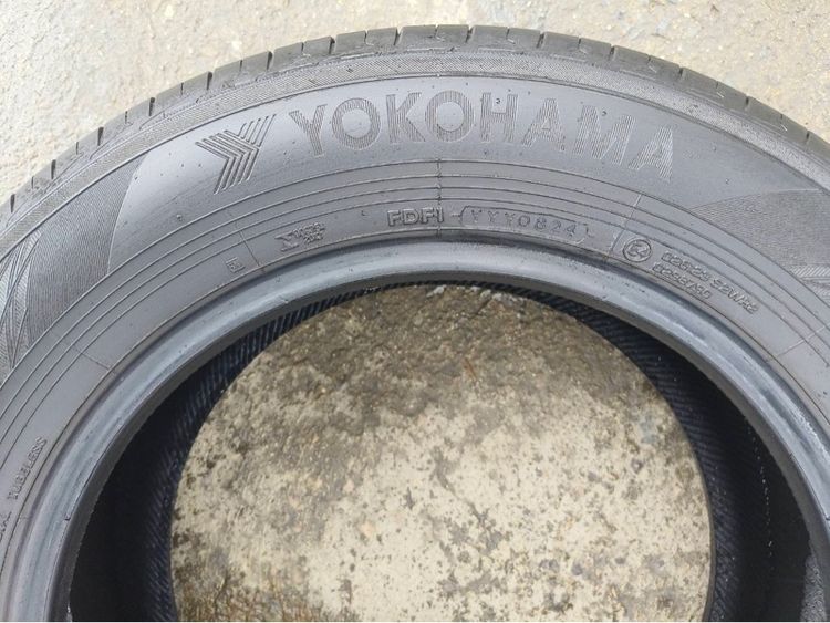 ยาง Yokohama v552 215 60 16 ปี 24  รูปที่ 12