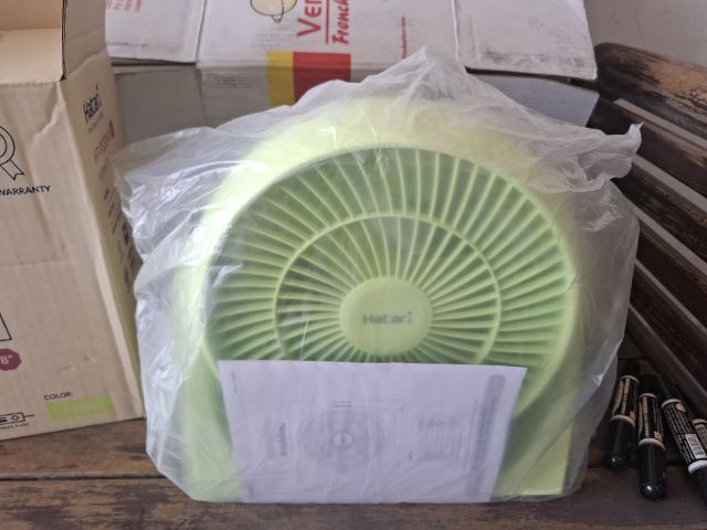พัดลมพกพา 8 นิ้ว HATARI HT-PS20M1 สีเขียว รูปที่ 2
