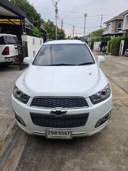 Chevrolet Captiva 2015 2.0 LSX Utility-car ดีเซล ไม่ติดแก๊ส เกียร์อัตโนมัติ ขาว รูปที่ 2
