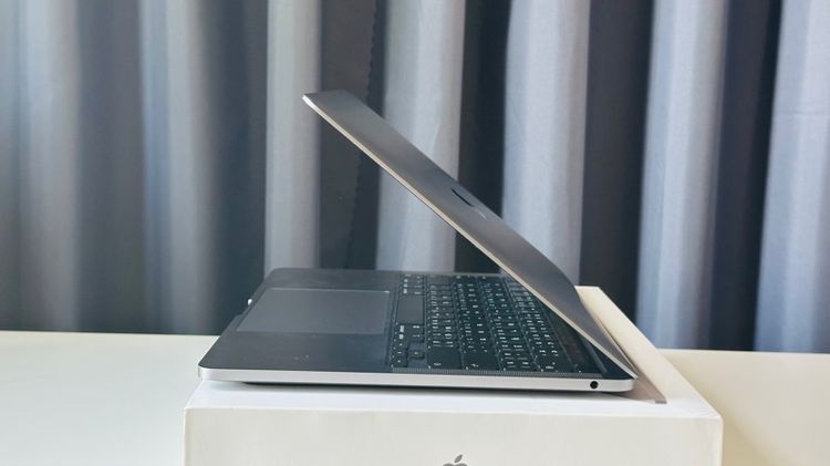 MacBook Pro 13 inch M1  รูปที่ 6