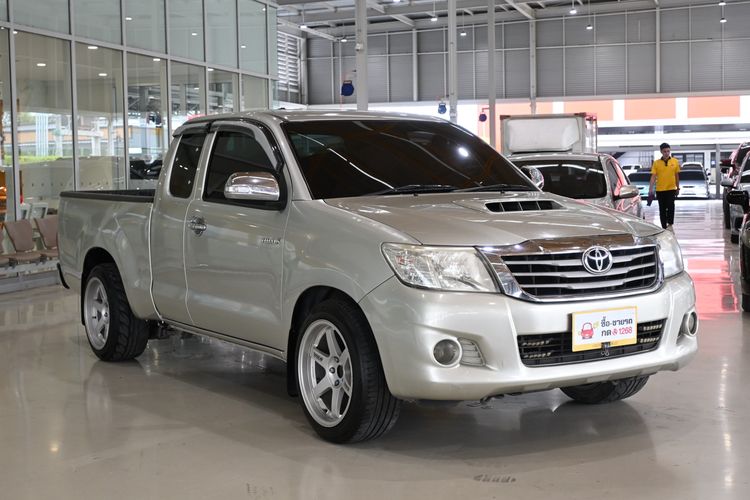 Toyota Hilux Vigo Champ 2012 Smart Cab 2.5 E Pickup ดีเซล ไม่ติดแก๊ส เกียร์ธรรมดา เทา รูปที่ 2