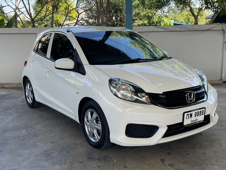 Honda Brio 2018 1.2 V Sedan เบนซิน ไม่ติดแก๊ส เกียร์อัตโนมัติ ขาว รูปที่ 3
