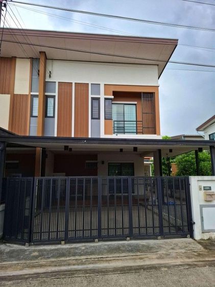 ขายทาวน์เฮ้าส์ 2ชั้น ม.บ. บ้านฟ้า-ทาวน์นี่ ปิ่นเกล้า-พุทธมณฑลสาย5  หน้ากว้าง หลังหัวมุม หน้าบ้านไม่ชนใคร 32ตรว. 