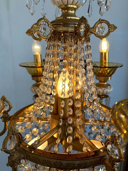 โคมไฟแชนเดอเลียร์ ประดับคริสตัส โครงทองเหลือง  รูปที่ 5