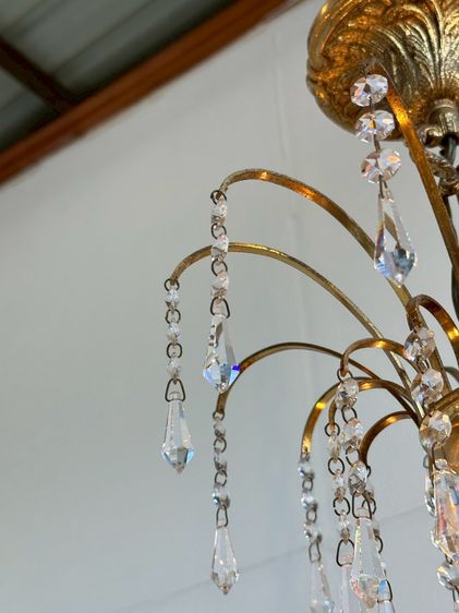 โคมไฟแชนเดอเลียร์ ประดับคริสตัส โครงทองเหลือง  รูปที่ 7