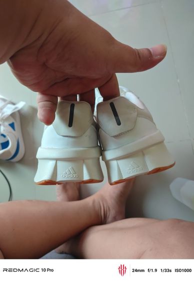 ขายรองเท้าใหม่อาดิดาส รูปที่ 3