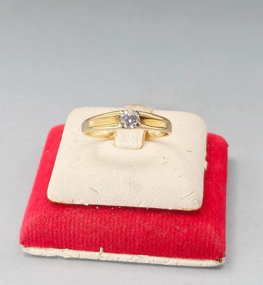 ทอง แหวนเพชรแท้ 