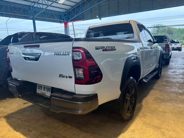 Toyota Hilux Revo 2024 Smart Cab 2.4 Entry Prerunner Pickup ดีเซล ไม่ติดแก๊ส เกียร์ธรรมดา ขาว รูปที่ 2