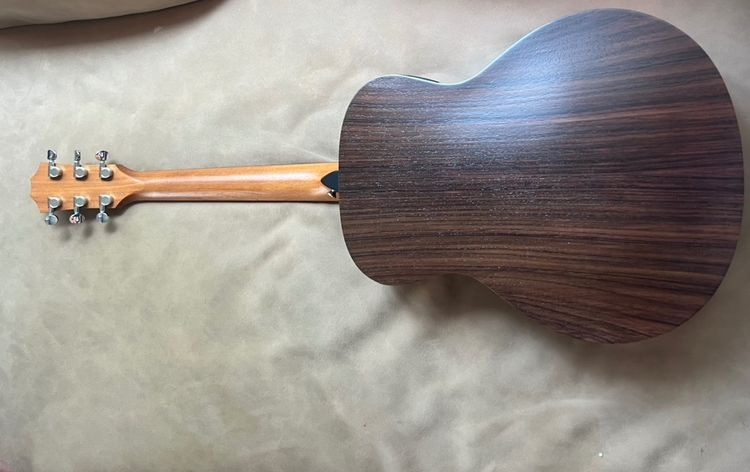 กีตาร์ The Taylor GS Mini-e Rosewood (ใหม่มาก ๆ อุปกรณ์ครบ ๆ ) รูปที่ 4