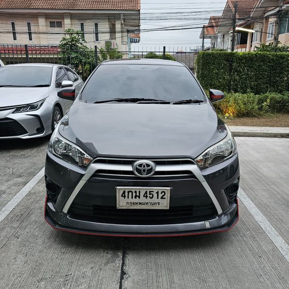 Toyota Yaris 2015 1.5 E Sedan เบนซิน ไม่ติดแก๊ส เกียร์อัตโนมัติ เทา รูปที่ 3